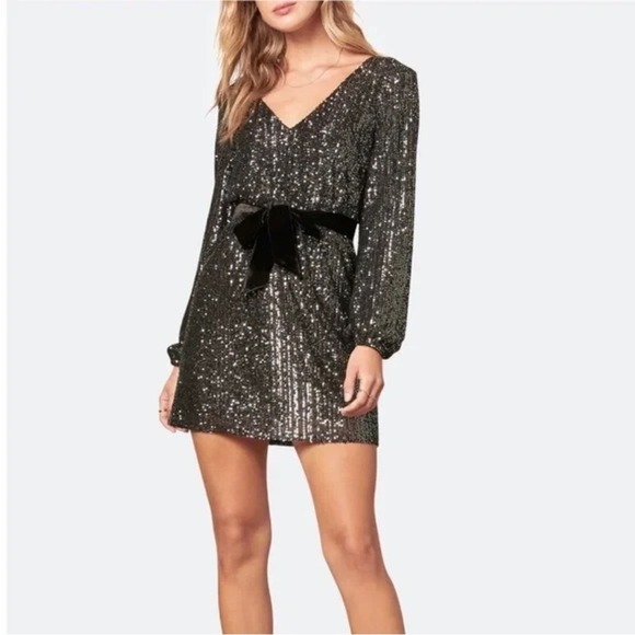 BB Dakota Women's Black Sequin Mini Dress Long Sleeve Velvet Tie Size Large  NEW